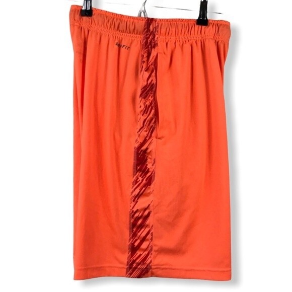 Nike Men's Basketball Shorts Digital Rain Embossed Active Gym Orange S 588581 - Picture 2 of 12
